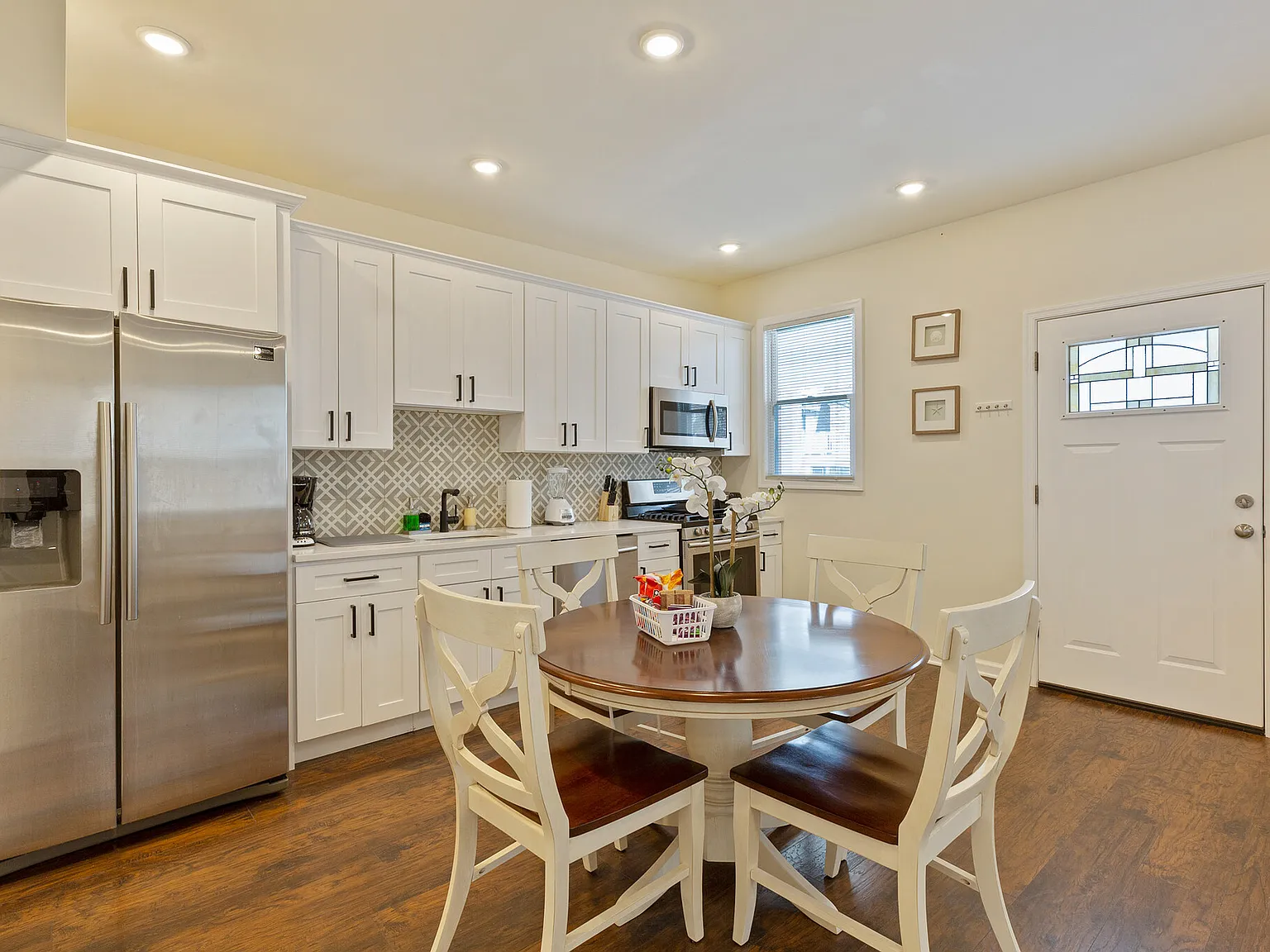 4 N Oakland - First Floor — Photo 4