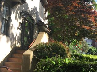 704 Belmont Pl E APT 2, Seattle, WA 98102