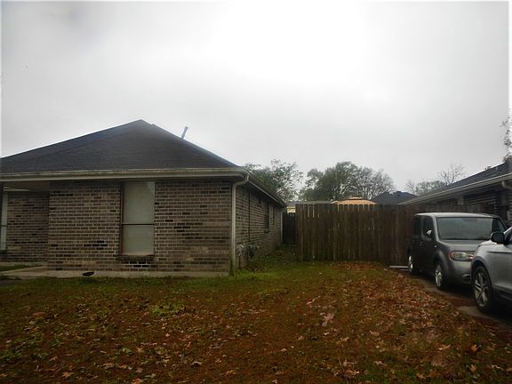 3rd image of 312 Longview Dr