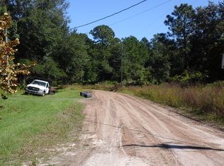 111 Mullet Dr, Palatka, FL 32177