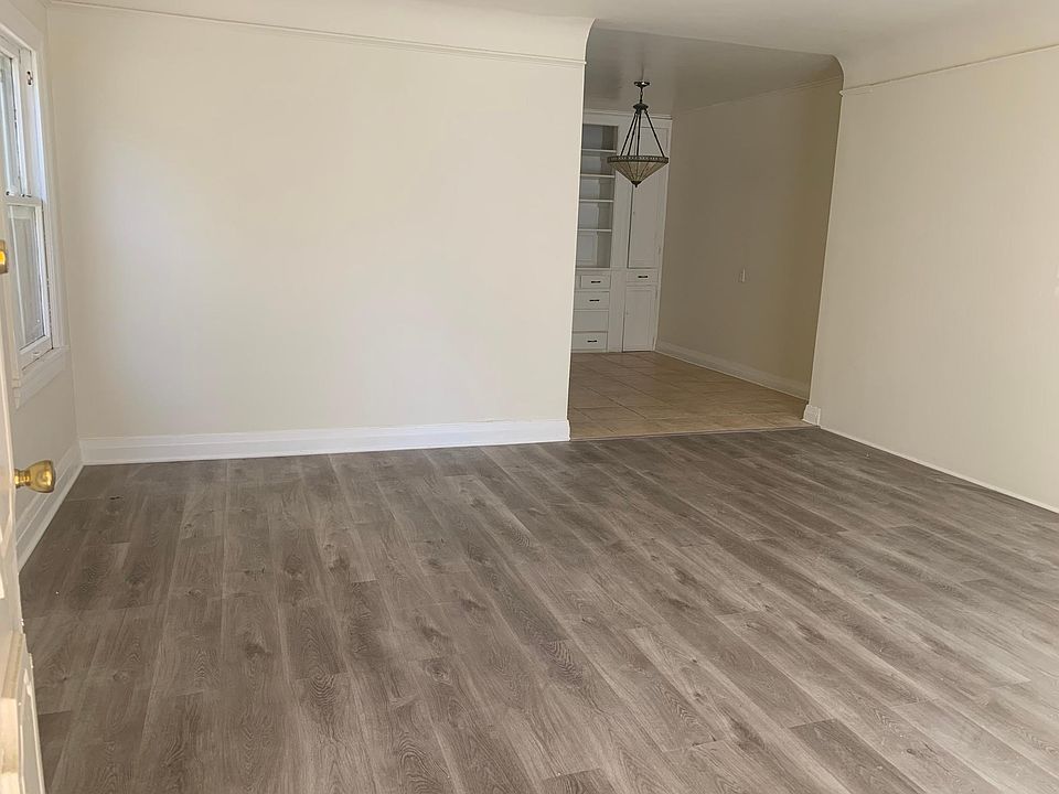 1st image of 6917 Lexington Ave