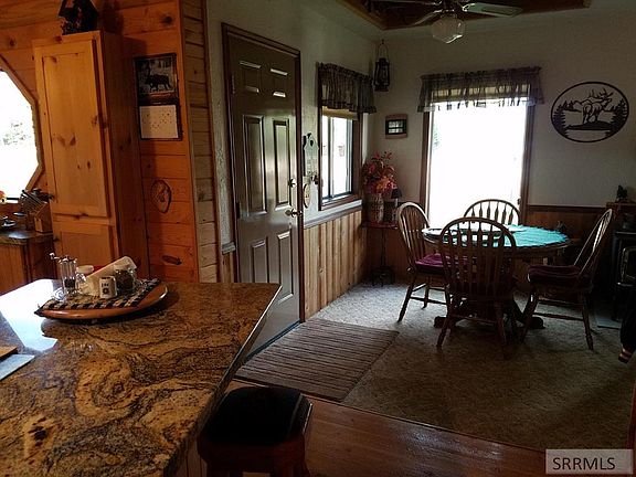 3rd image of 3796 Lodge Pole Ln