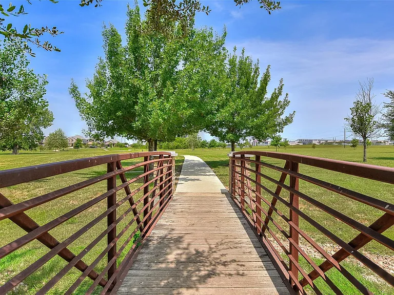 2311 Dillon Pond Ln #A — Photo 30