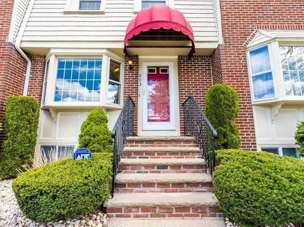 293 Mountain Ave #1, Revere, MA 02151
