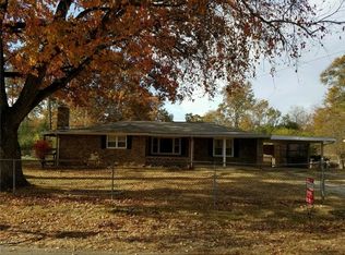3260 Laprad Cir, Gainesville, GA 30507
