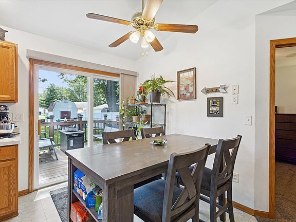 4th image of 1621 Hamilton Ave