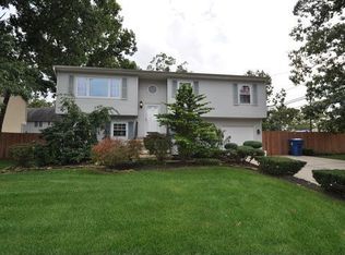 63 Bentley Ave, Old Bridge, NJ 08857
