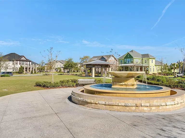 7035 Nemours Pkwy — Photo 39
