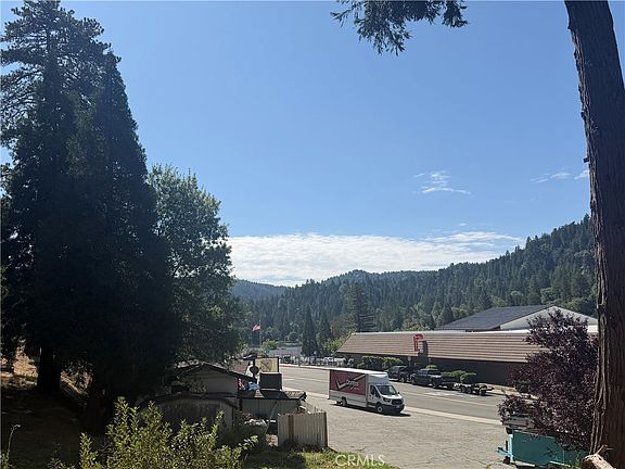 4th image of 0 Lake Dr #1521