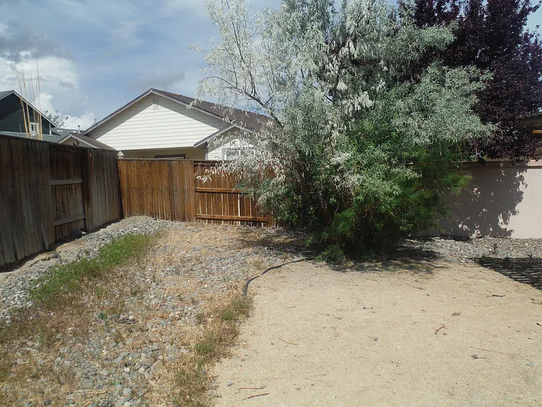 757 Divot Dr — Photo 11