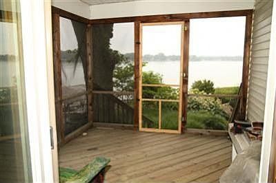 4th image of 2603 Lake Shore Dr
