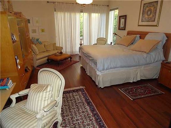 5th image of 1969 S Oak Haven Cir
