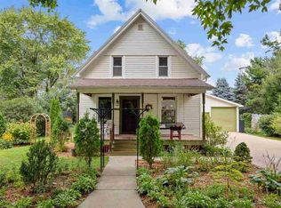 410 E Main St, Lisbon, IA 52253
