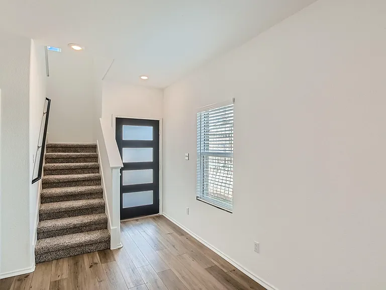 310 Milliner Loop — Photo 16