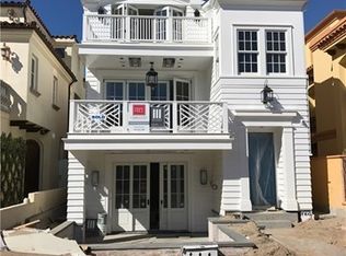 325 6th St, Manhattan Beach, CA 90266