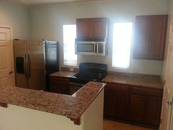 3rd image of 229 Shy Dandelion St