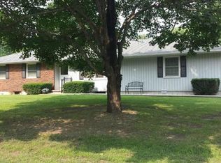 108 17th Ave N, Greenwood, MO 64034
