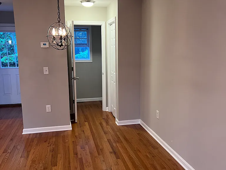 9C Englewood Ave — Photo 6