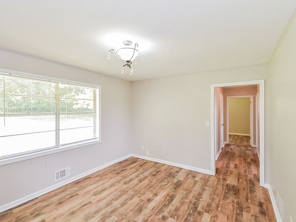 4th image of 4103 Georgia Dr #5
