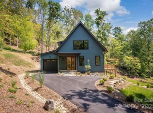 33 Windago Rd, Weaverville, NC 28787