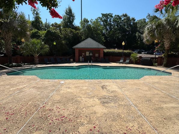 900 Taylor St APT 111