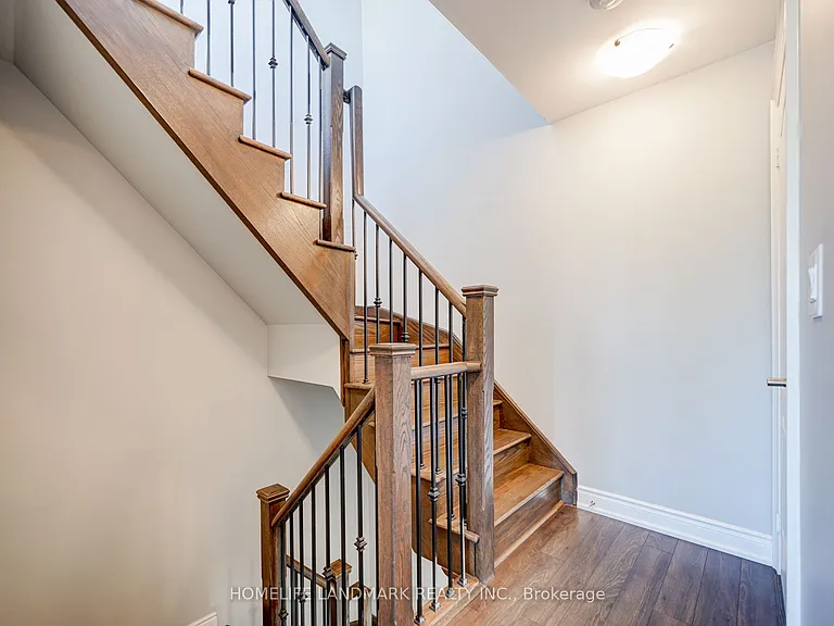 10 Westmeath Ln N #2213 — Photo 27