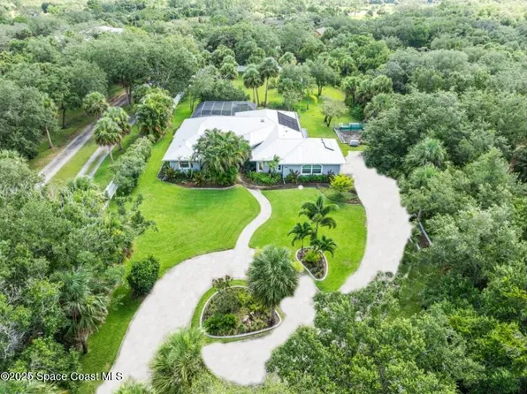 9495 Fleming Grant Rd, Micco, FL 32976