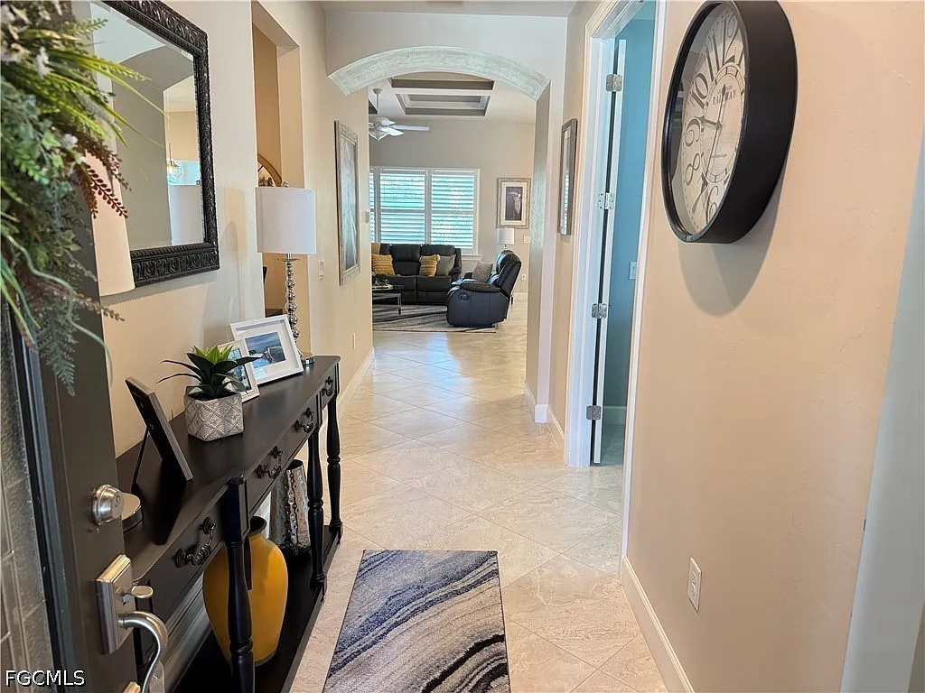 2 bed, 2.0 bath, 1804 sqft, $6,000 — Photo 2
