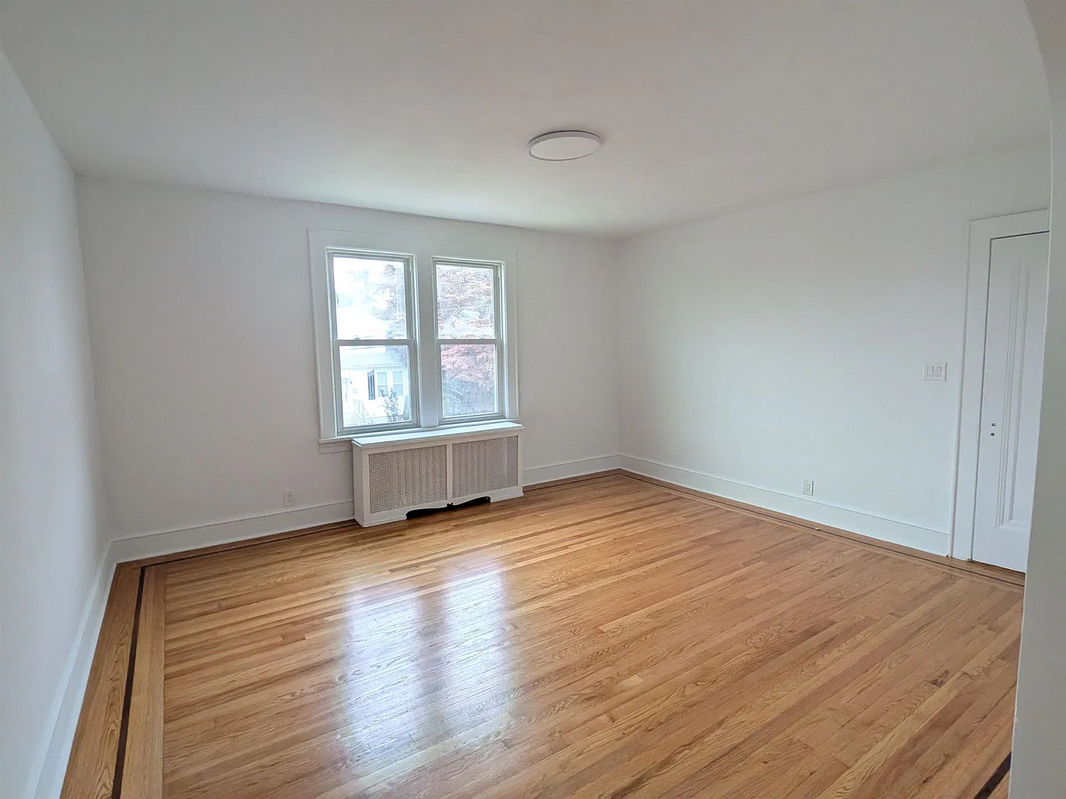 2 bed, 1.0 bath, 900 sqft, $2,750 — Photo 4