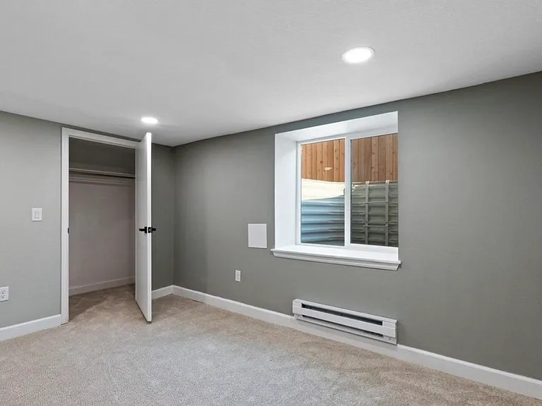 3527 N Steele St — Photo 21