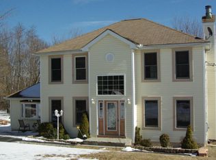 120 Granite Rd, Long Pond, PA 18334