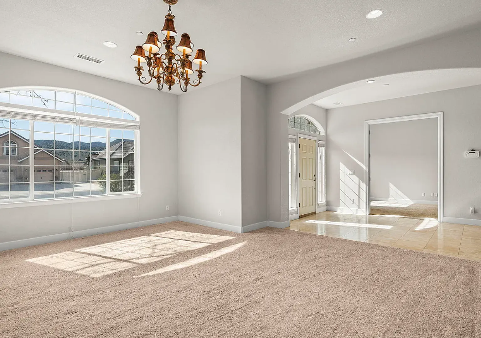Beautiful home for Rent in Dayton! — Photo 4
