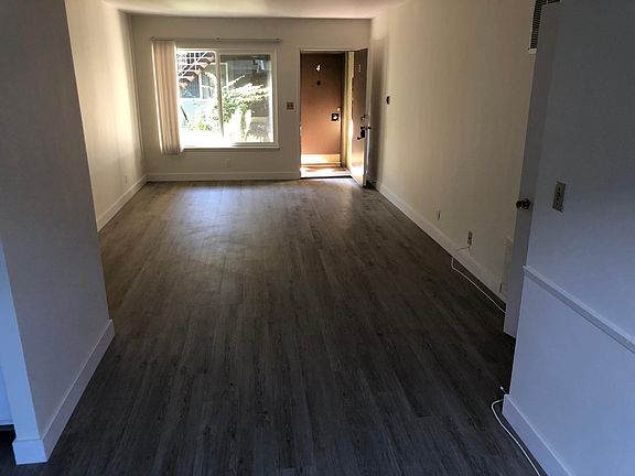 5th image of 1501 Pearl St APT 3