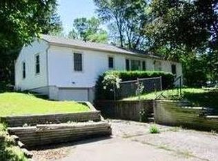 3637 N Lister Dr, Kansas City, MO 64117