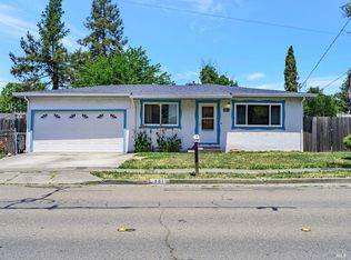 991 Russell Ave, Santa Rosa, CA 95403