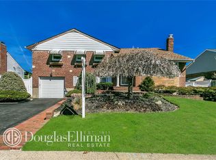 450 Unqua Rd, Massapequa, NY 11758