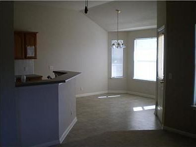 4th image of 322 Lakemont Dr