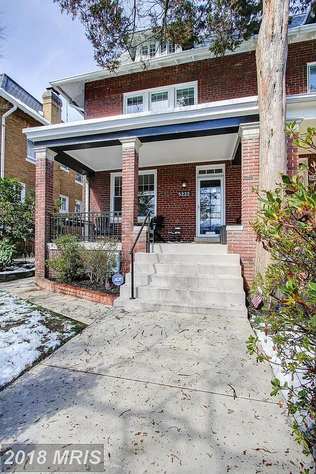 5222 Chevy Chase Pkwy NW photo 1