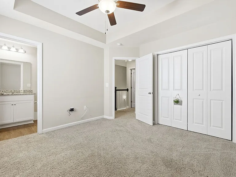 3557 Bristol Ln — Photo 7