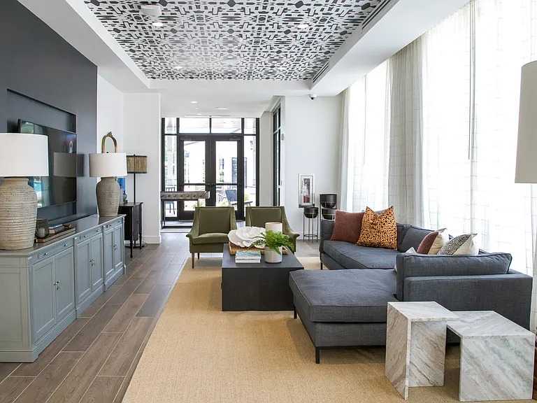 NOVEL University Place by Crescent Communities — Photo 17