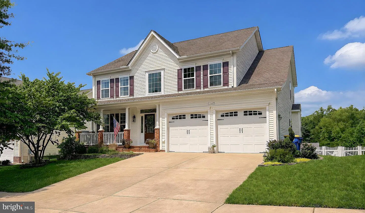 4 bed, 3.5 bath, 4834 sqft, $4,200 — Photo 3