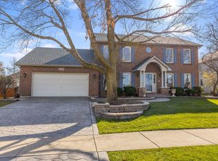 2328 High Meadow Rd, Naperville, IL 60564