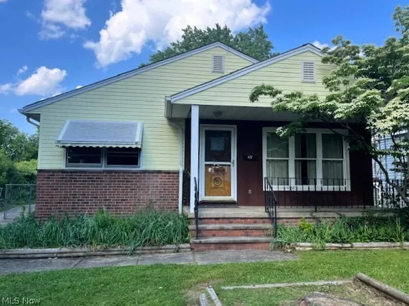 437 Lamson Ave, Bedford, OH 44146