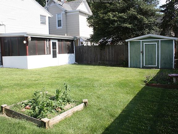 3rd image of 1428 22nd St