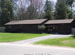 14 Pinecrest Dr, Prospect, CT 06712