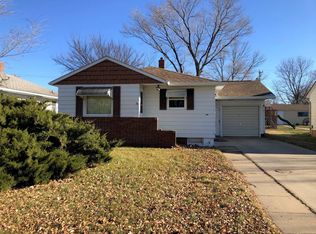 1321 S Main St, Redfield, SD 57469