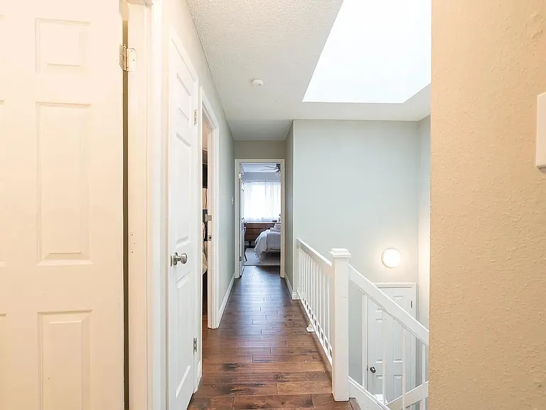 2028 Falling Brook Dr — Photo 15