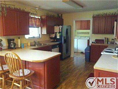 4th image of 1521 County Road 2700