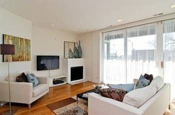 2nd image of 2820 W Chicago Ave APT 2E