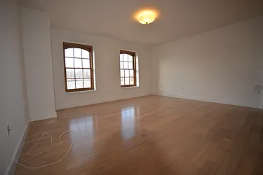 Rented by NY Space Finders Inc.